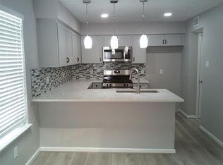 13427 Garden Grv #St750, Houston, TX 77082