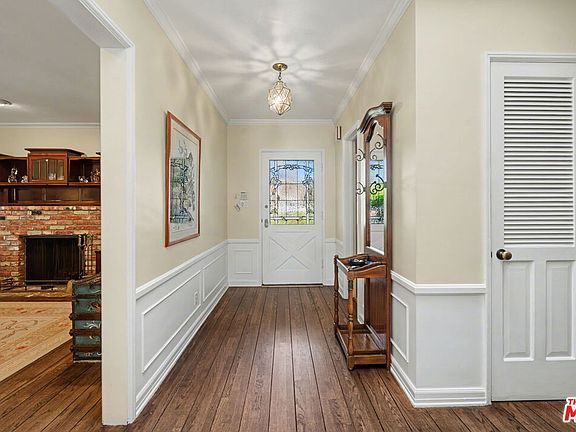 5th image of 11376 Thurston Pl