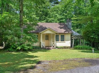 761 Hickory Hill Rd, Highlands, NC 28741