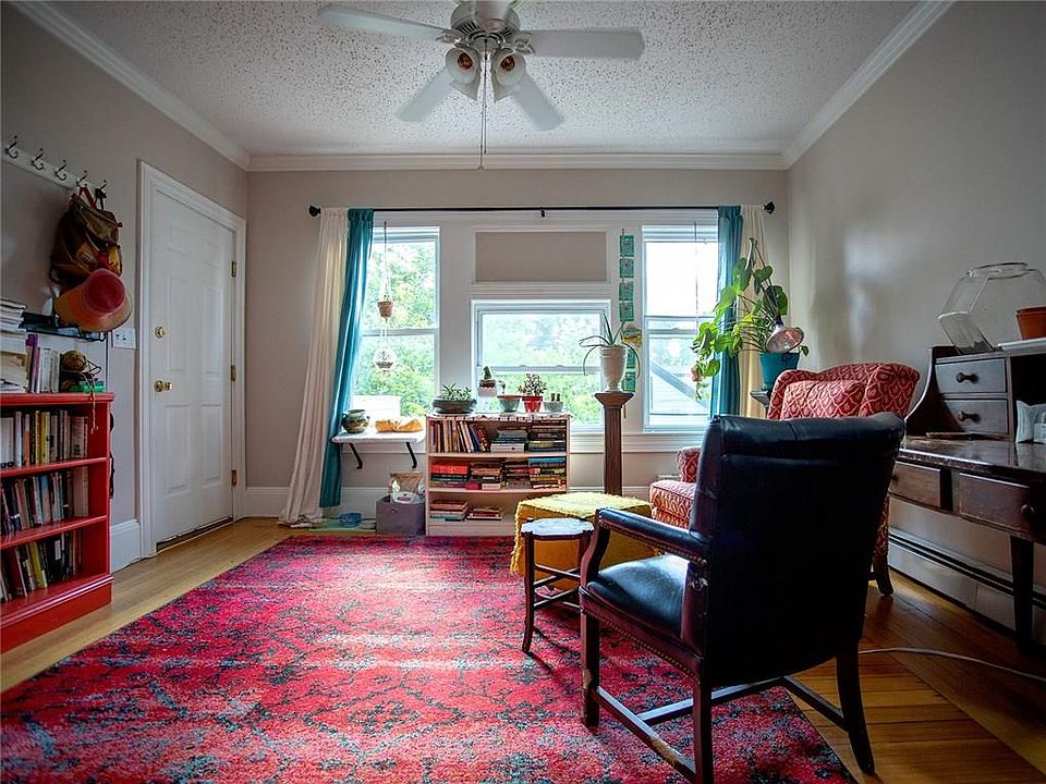 1st image of 188 Camp St #5
