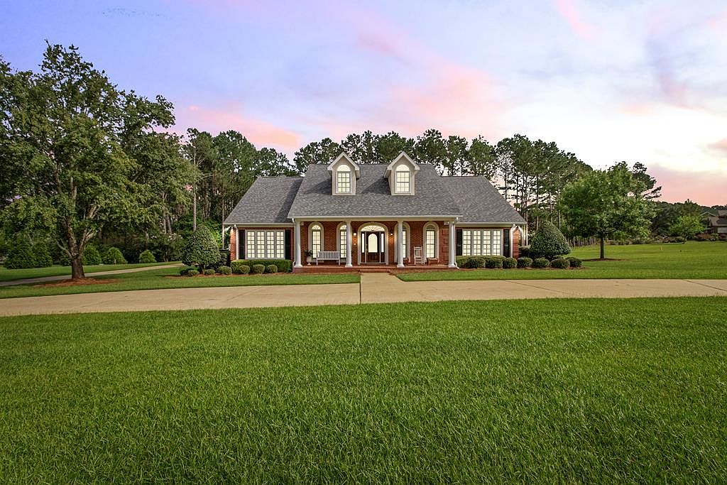 302 Royal Pkwy, Dothan, AL 36305 Zillow