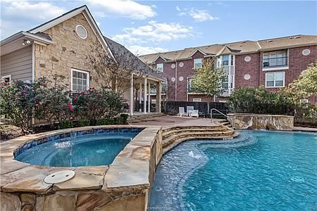 2nd image of 305 Holleman Dr E APT 202