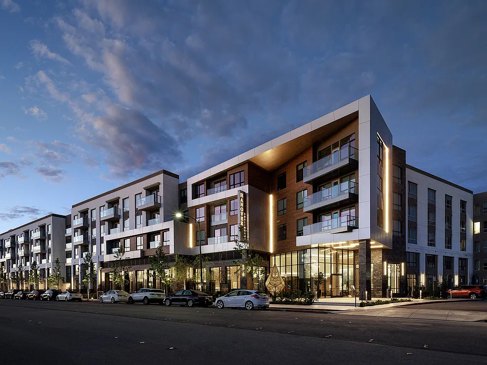 Building Photo 2