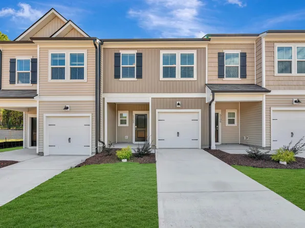 5108 Silver Brook Rd, Durham, NC 27703