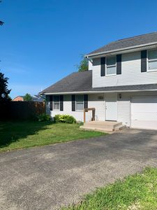 702 N View St, Hinckley, IL, 60520