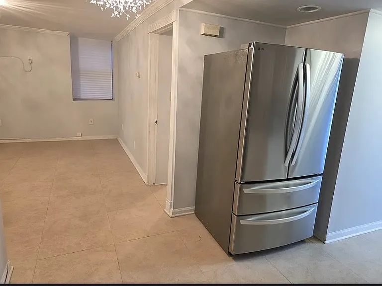 2 Hillpark Ave #1 — Photo 5