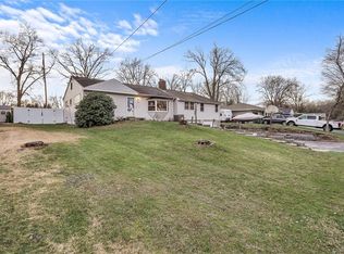 5 Malmros Ter, Poughkeepsie, NY 12601