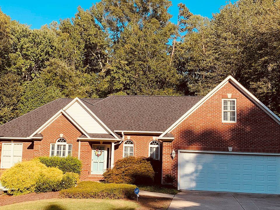 1st image of 111 Treybourne Dr