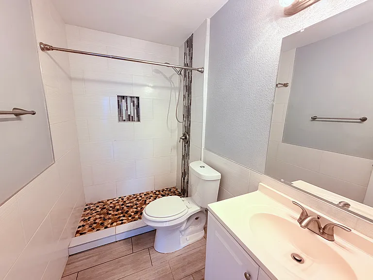 8801 Schick Rd #B — Photo 19