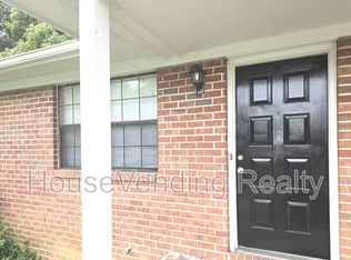 1905 Meadowview Ln, Knoxville, TN 37932
