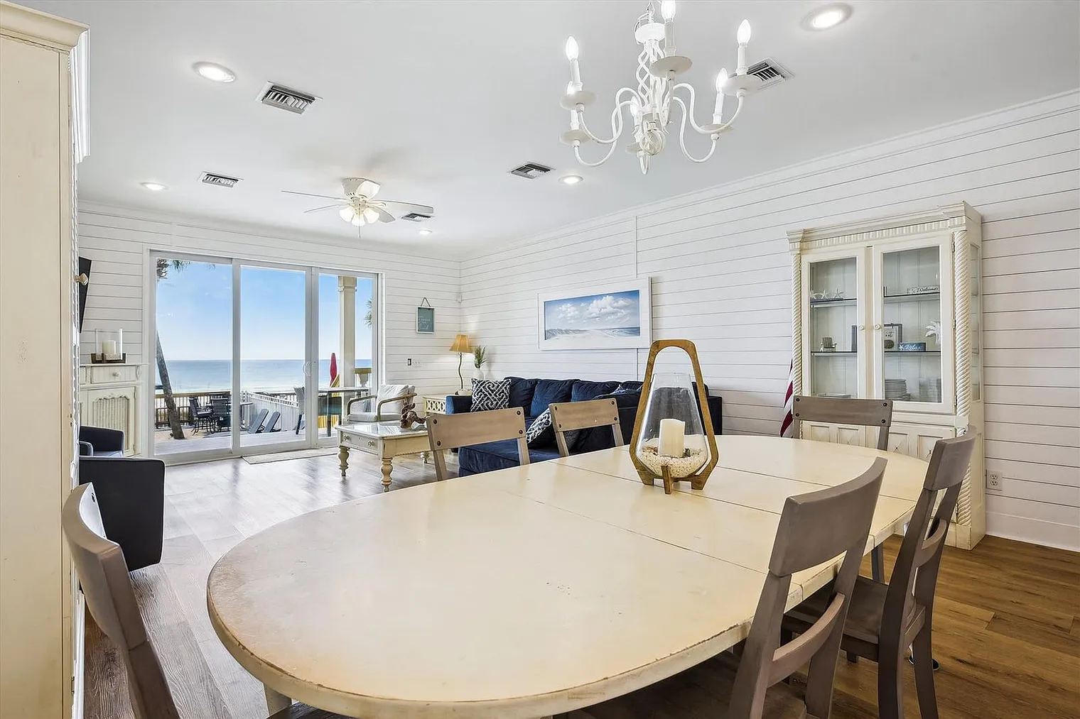5 bed, 5.0 bath, 3078 sqft, $16,050 — Photo 4