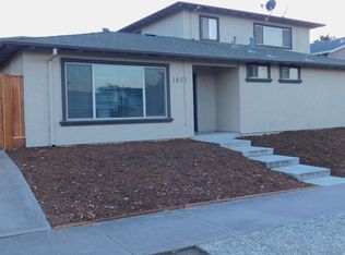 1451 Gabilan Dr #1, Hollister, CA 95023