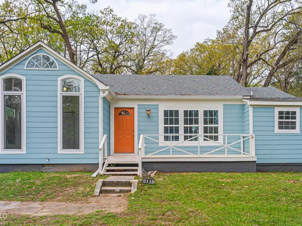 2119 Alta Woods Blvd, Jackson, MS 39204