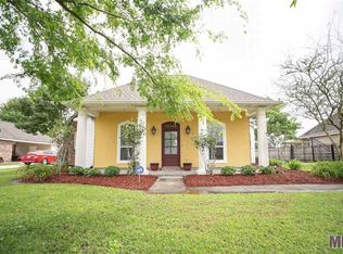 30348 Blue Heron St, Denham Springs, LA 70726