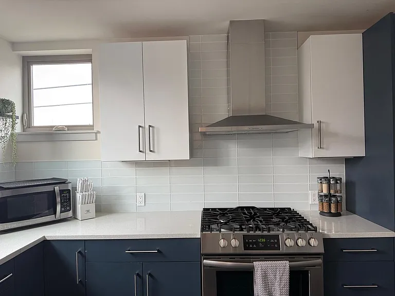 Gas stove and range