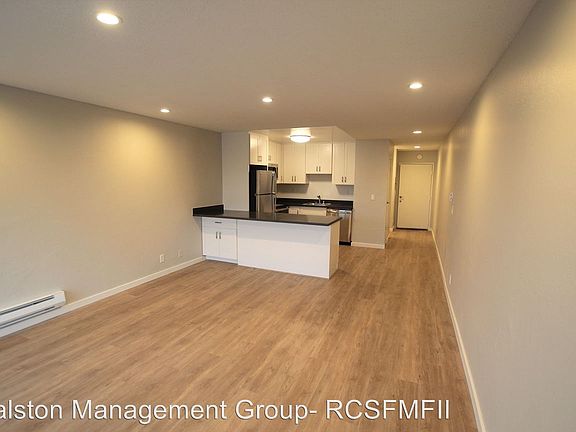 2nd image of 4140 Cesar Chavez St APT 11