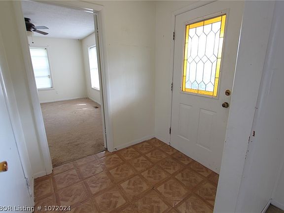 4th image of 443 Alma Ave