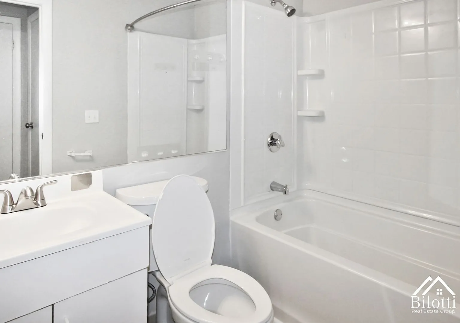 Hillside Terrace Apartments — Photo 4
