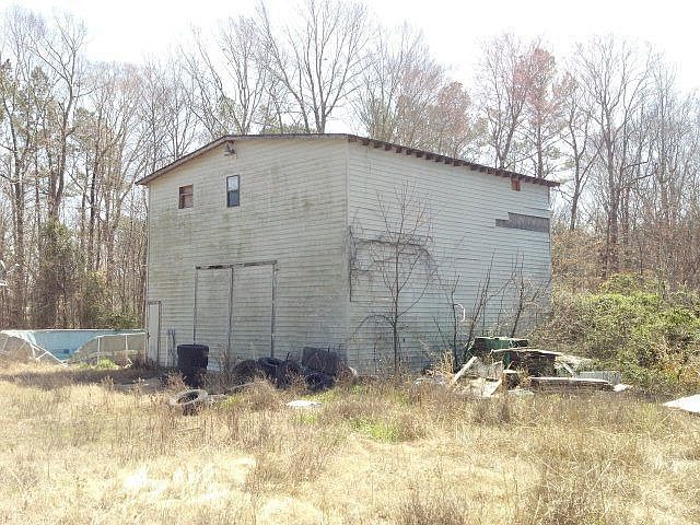 2nd image of 430 Muddy Creek Rd