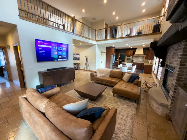 3484 E Wasatch Haven Ct, Cottonwood Heights, UT 84121