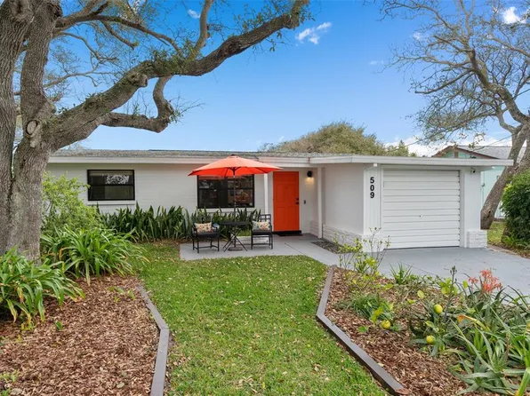 509 S Cooper St, New Smyrna Beach, FL 32169