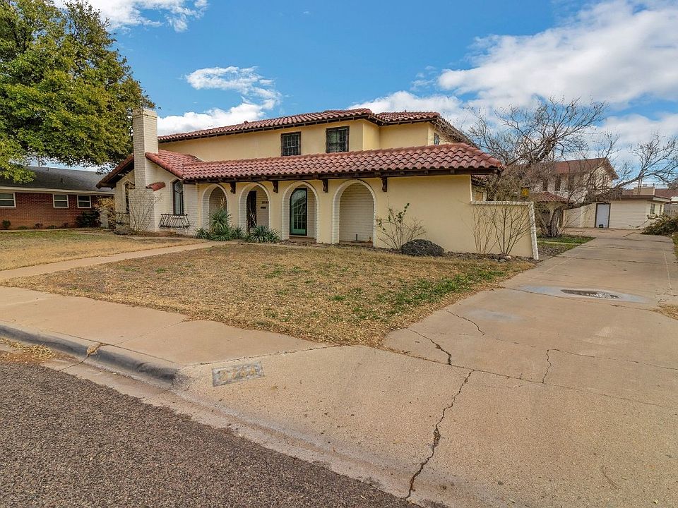 1st image of 3744 Dover Dr