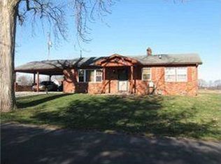 110 E Walnut St, Fountaintown, IN 46130
