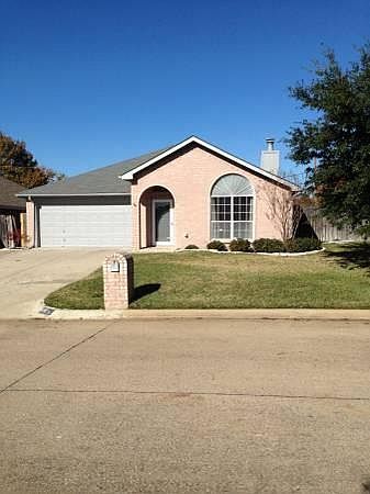 1st image of 819 Ackers Dr