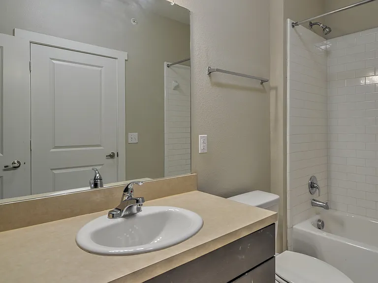 Vista Pointe at Wild Pine — Photo 22