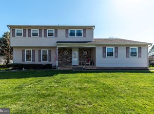 917 Roeloffs Rd, Morrisville, PA 19067