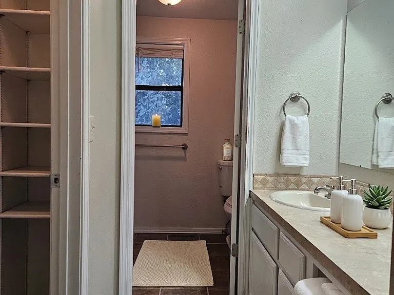 1945 N Monaco Way — Photo 10