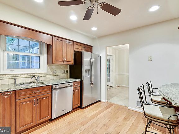 5th image of 11788 Cotton Mill Dr