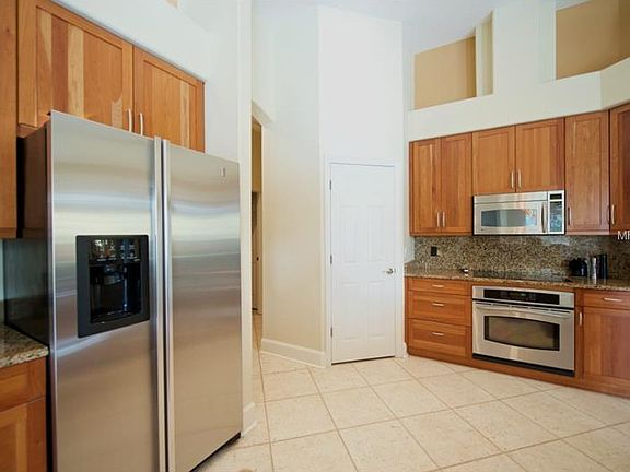 4th image of 8208 Vineland Oaks Blvd