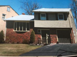 1131 Darby Ln, Union, NJ 07083