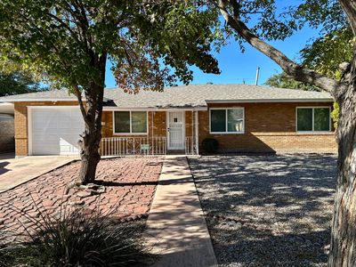 2333 Hendola Dr NE, Albuquerque, NM, 87110