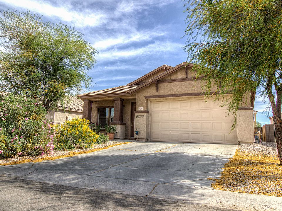 1st image of 835 E Desert Moon Trl