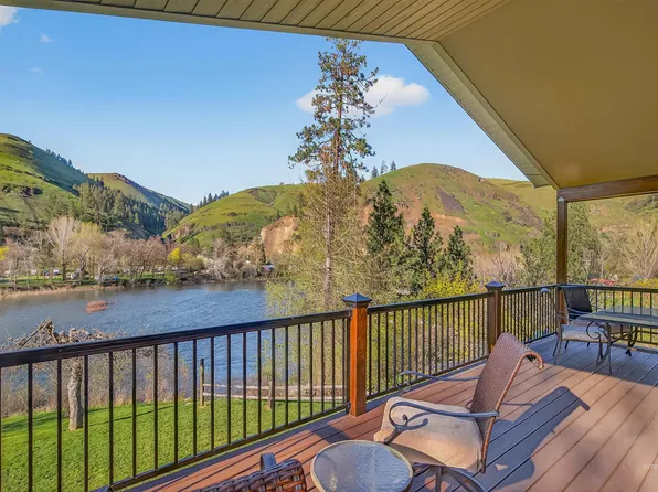 716 State St, Kooskia, ID 83539