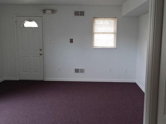 2nd image of 205 Greenhill Ave APT B