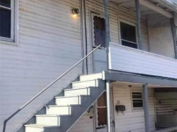 20 Holland St, Nesquehoning, PA 18240