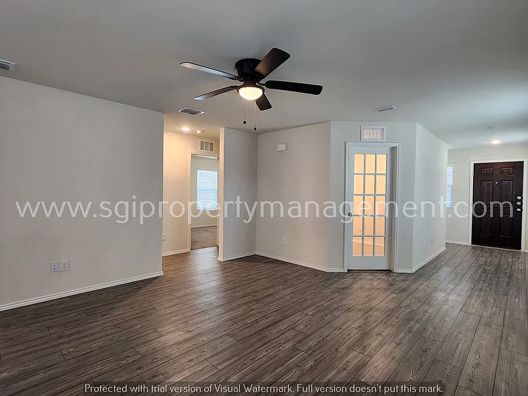 1427 Ganado Dr — Photo 7