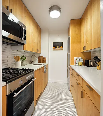 Kitchen, photo 1