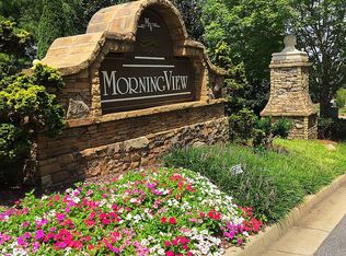 3925 Summit Gate Dr, Suwanee, GA 30024