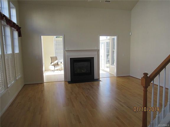 3rd image of 10207 Locklies Dr