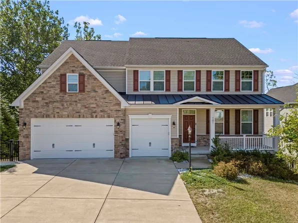 101 Cole Dr, Mc Kees Rocks, PA 15136