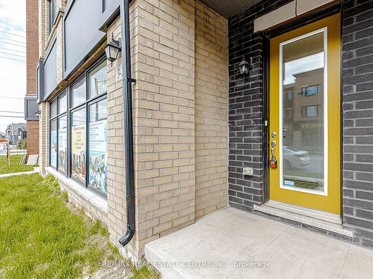 3 Marvin Ave — Photo 2