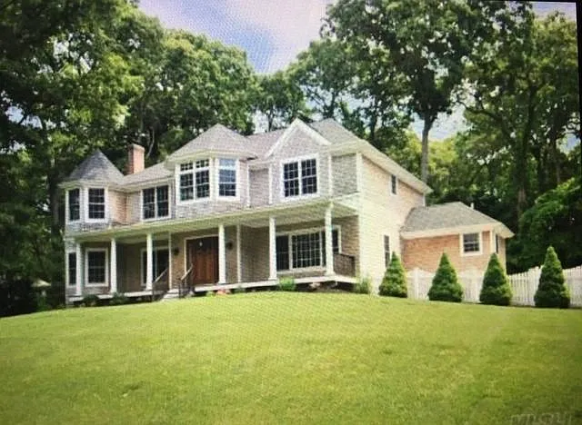 19 Night Heron Dr