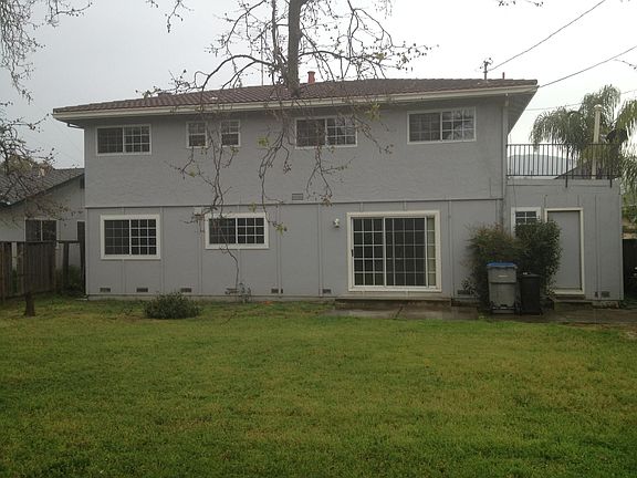 2nd image of 1061 Fleetwood Dr