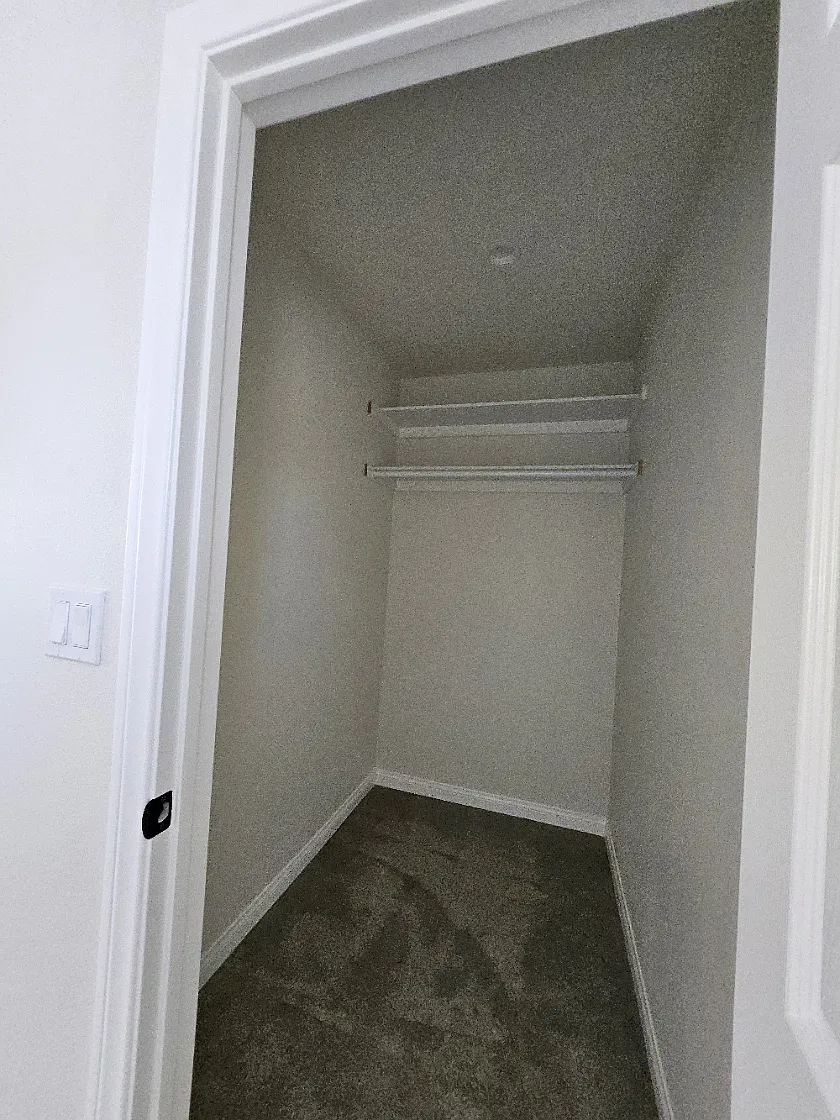 Photo 2 of 10 - 795 Calle Tulipan #A - Thousand Oaks, CA Building Photo - 795 Calle Tulipan #A