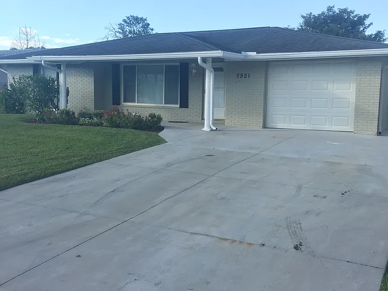 7921 Wallaba Ln — Photo 1