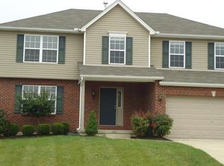 35 Concord Cir, Springboro, OH 45066